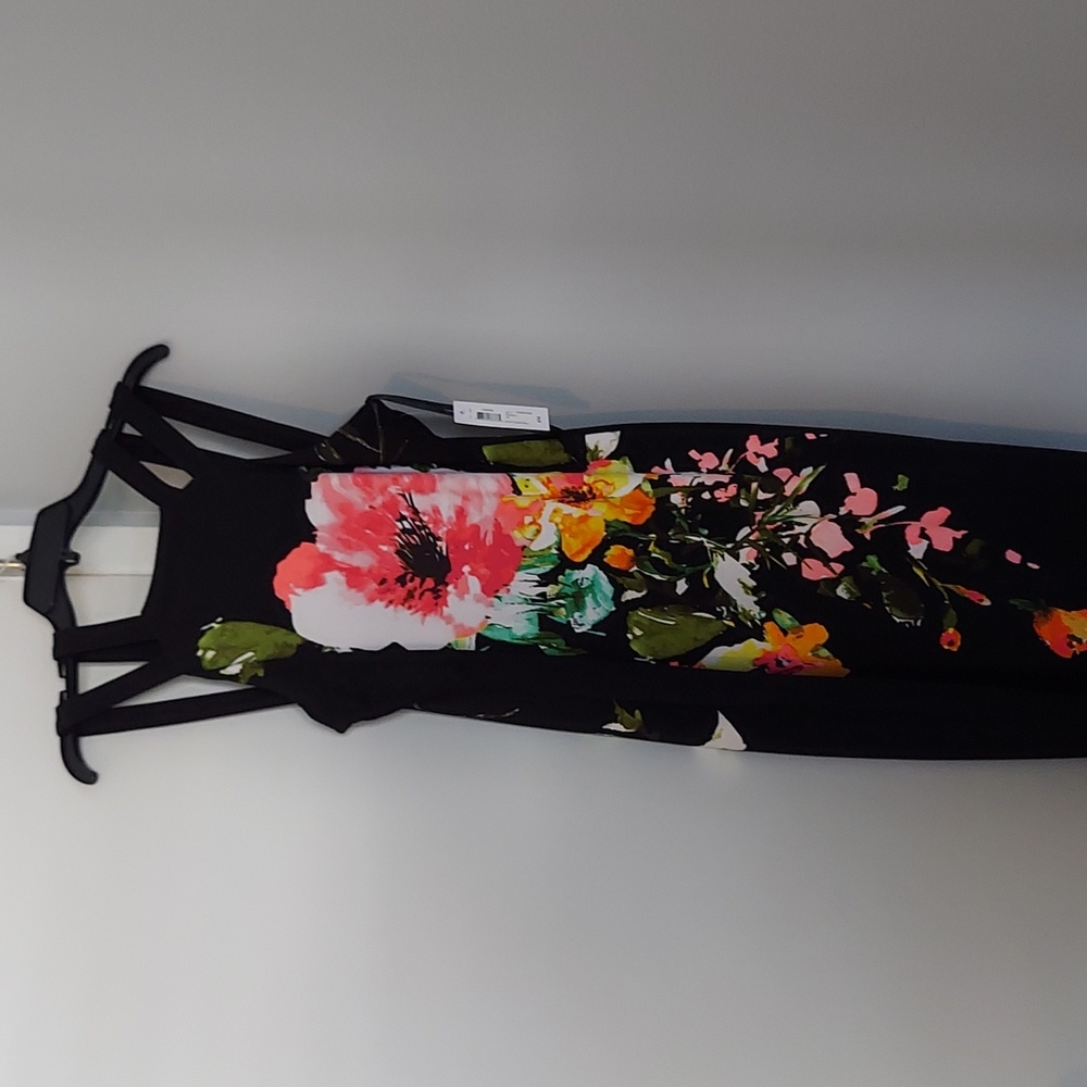 Premier Amour Dress black w/ flowers Midi, Halter. NWT